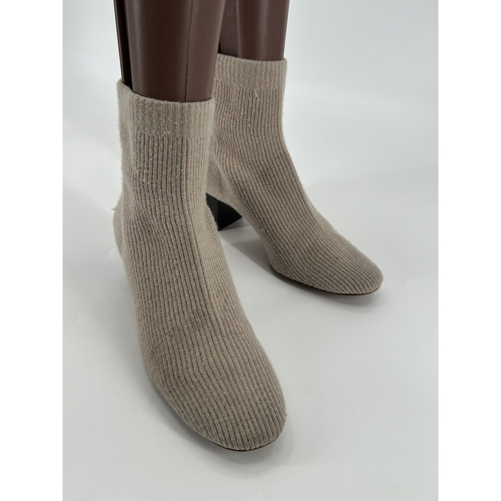 Everlane The Glove Ribbed Knit Ankle Boots Bone Women's‎ Size 8.5